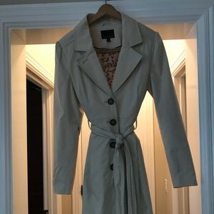 Cynthia Rowley rain coat, size L.